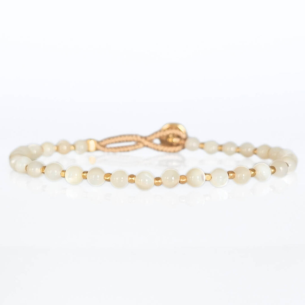 Bo Round perlevævet armbånd perlemor