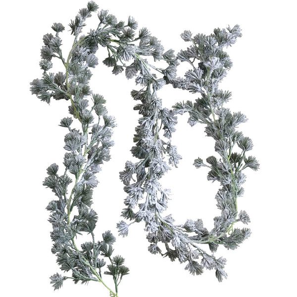 Fleur Cedertræsranke med sne