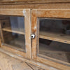 Gammel Vægvitrine med patina