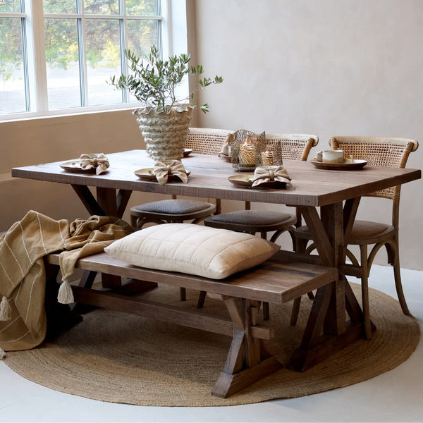 Grimaud Spisebord i genbrugstræ