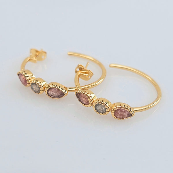 Oaklyn forgyldte Hoop Øreringe labradorit & cherry Quartz