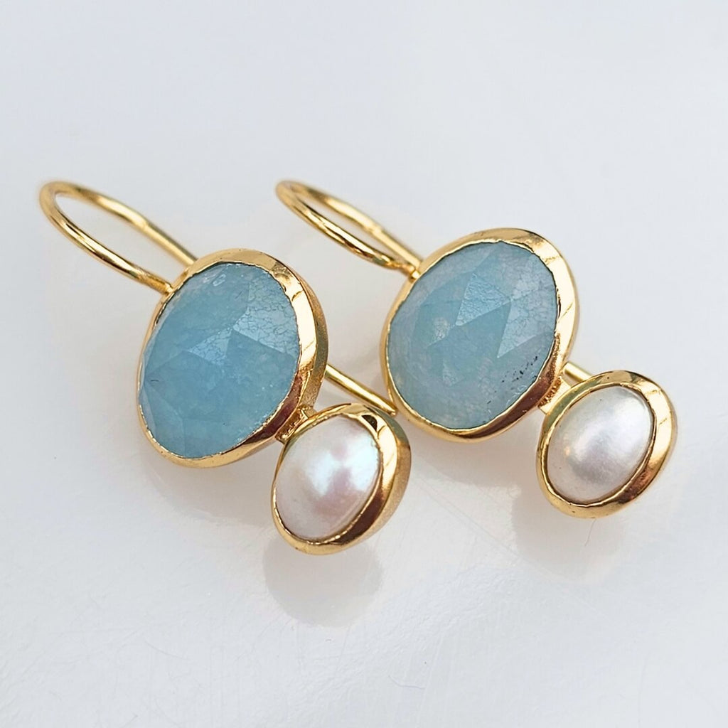 Primrose forgyldte Øreringe med perle & aqua chalcedon