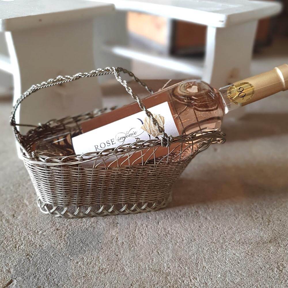 Gammel fransk vinholder i metal flet fil de fer